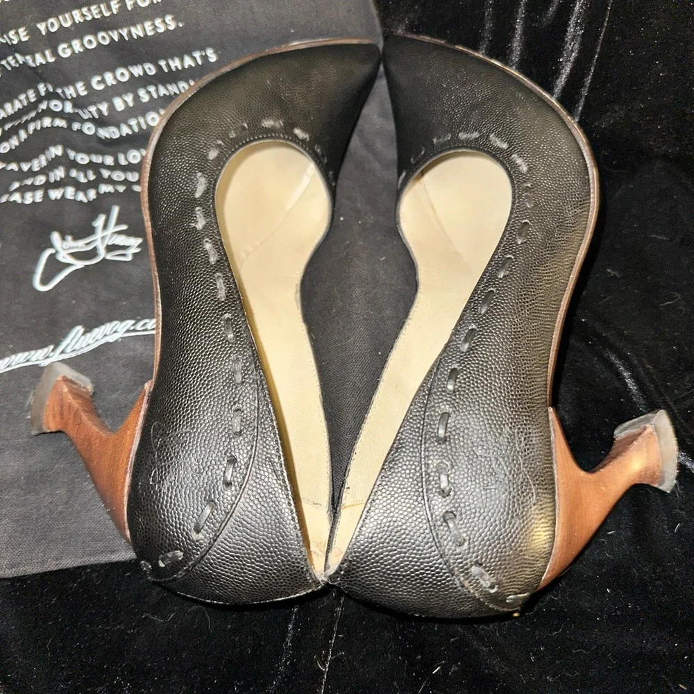 John Fluevog Vintage Black High Heel Teapot Shoes With Wooden Heel, Size 7 - Picture 3 of 6